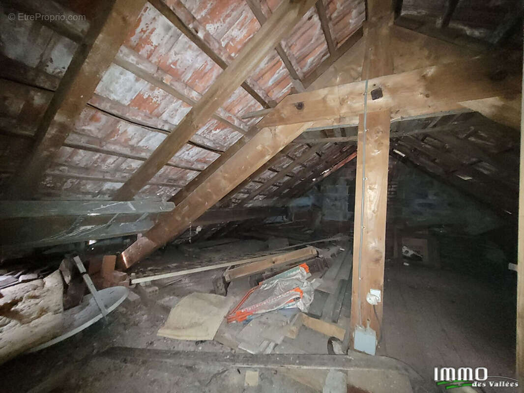 Maison à FRESSE-SUR-MOSELLE