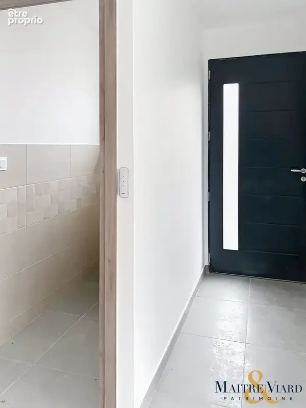 Maison 5 pièces 106 m² à vendre à Noidans-Les-Vesoul (70000) - photo 3
