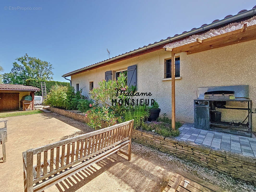 Maison à SAINT-SAVIN