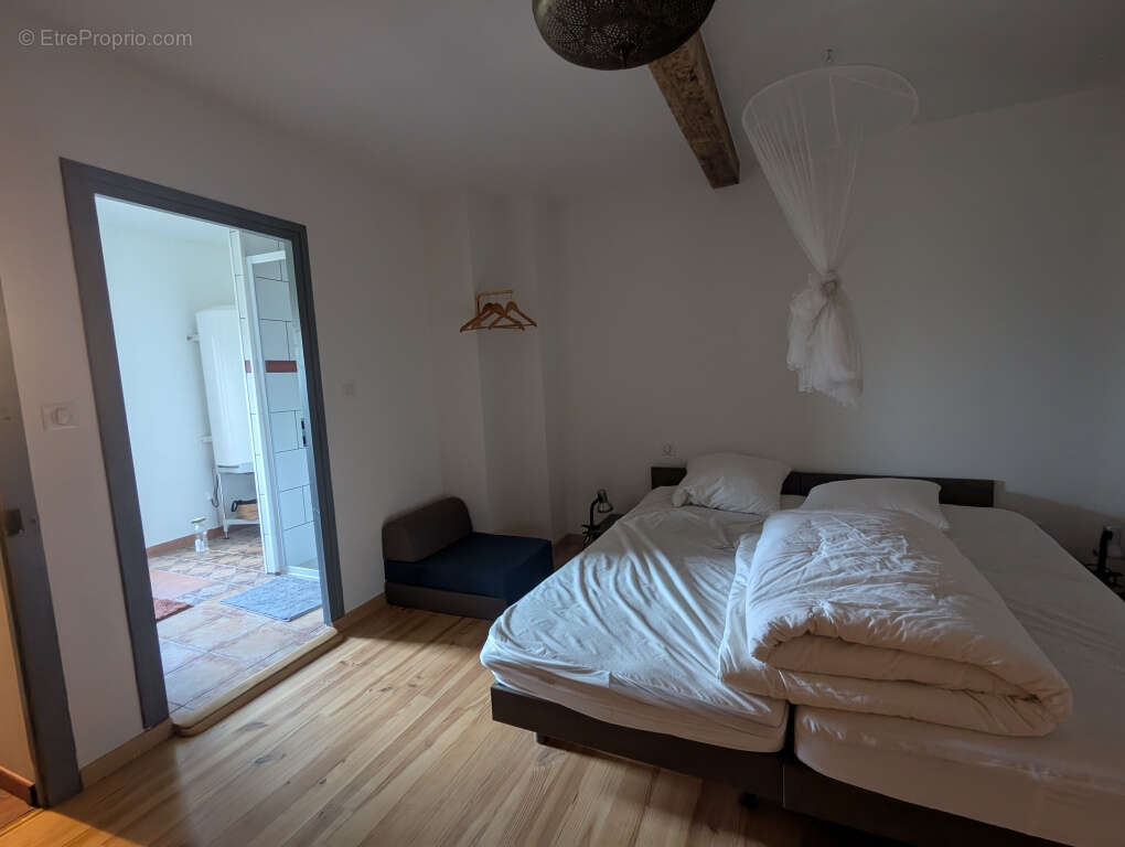 Maisons  de charme en pierre de pays 6 chambres , gite de rapport indépendant et jardin - photo 29