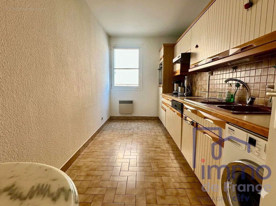 Appartement à SAINT-ETIENNE