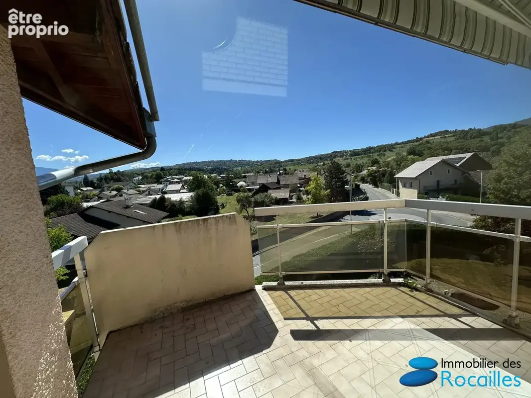 Appartement 5 pièces 127 m² à vendre à Reignier (74930) - photo 2