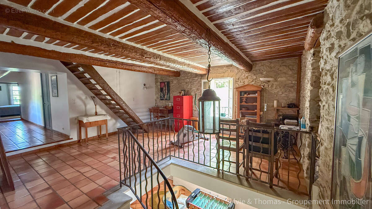 Maison à CADEROUSSE