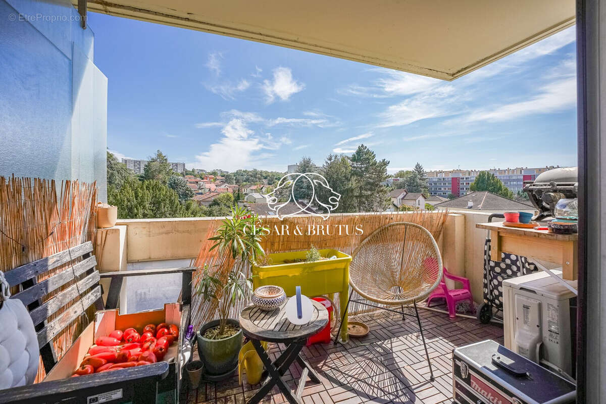 Appartement à LYON-5E