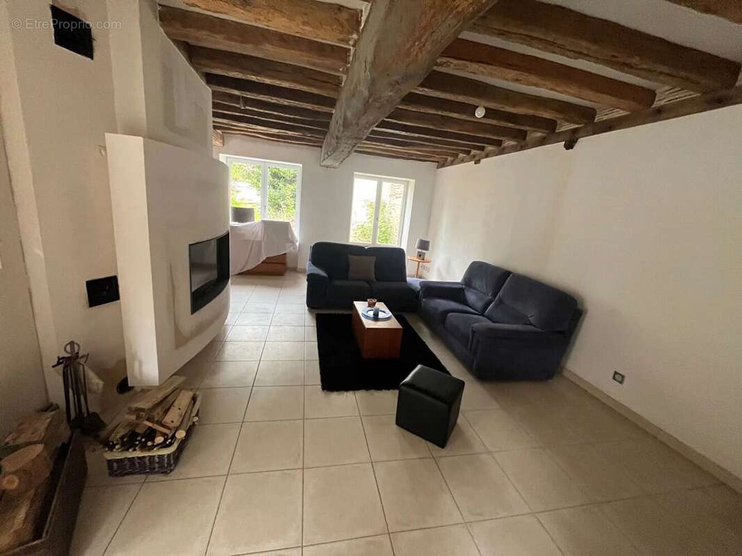 Maison à AUNEAU