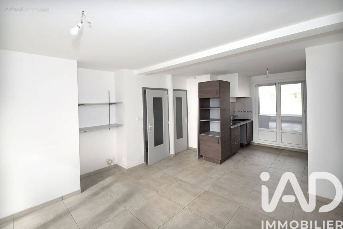 Photo 1 - Appartement à BOURGOIN-JALLIEU