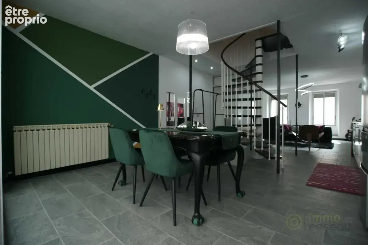 Maison 7 pièces 193 m² à vendre à Saint-Vallier (26240) - photo 4