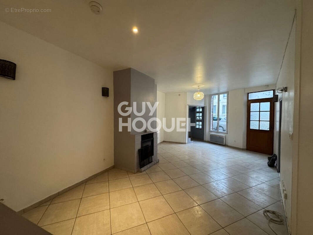 Maison à CHARLEVILLE