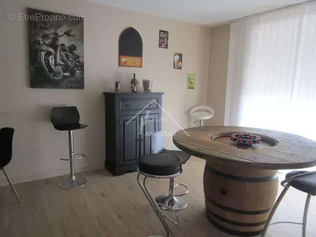 Maison à VARENNES-SUR-ALLIER