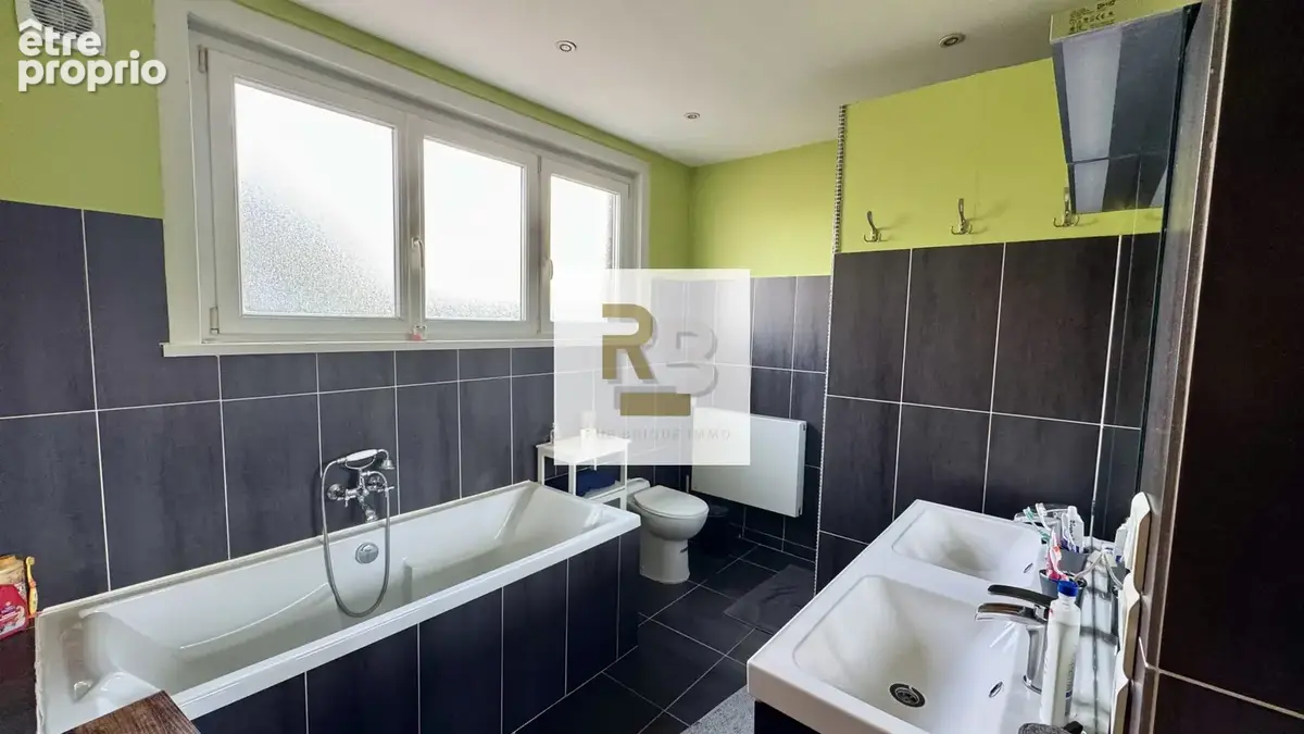 Maison bourgeoise - 250 m2 - Mazingarbe - photo 14