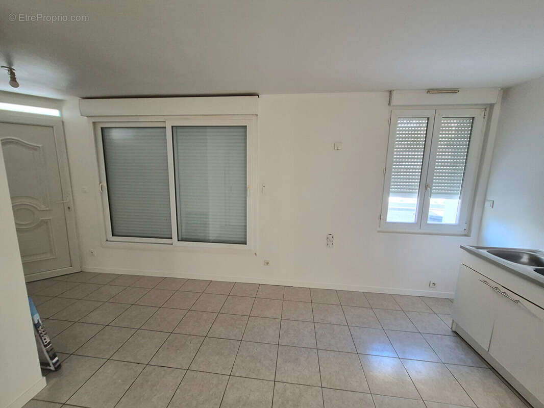 Appartement à vendre Le Havre  45 m²  2 pièces  Idéal investisseur  Cour privative - photo 4