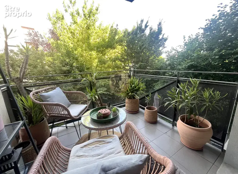 Appartement à TASSIN-LA-DEMI-LUNE