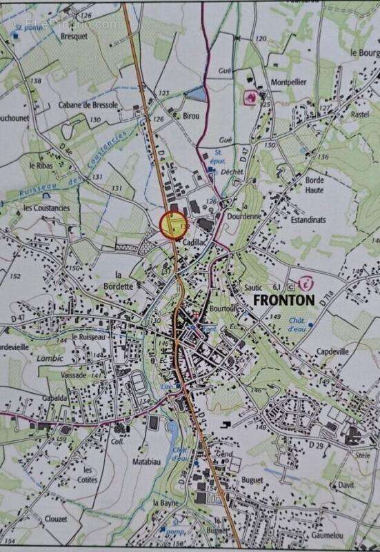 Terrain à FRONTON