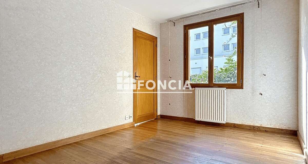 Maison à MONDEVILLE