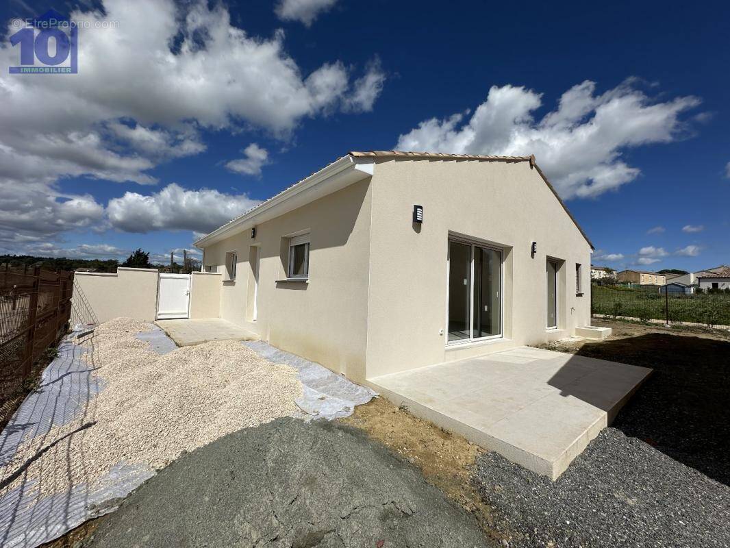 Maison à NISSAN-LEZ-ENSERUNE