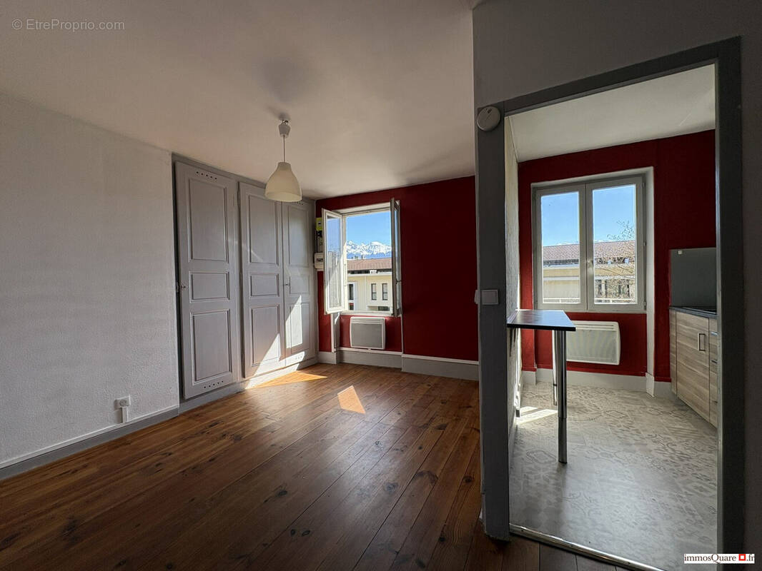 Appartement à LA TRONCHE