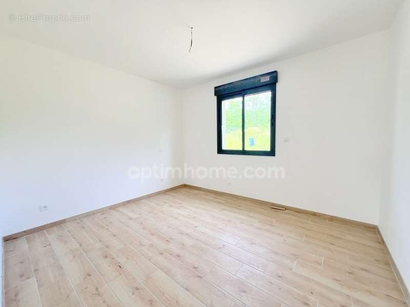 Maison neuve à vendre 5 pièces 109 m² habitables VILLEFRANCHE SUR CHER (41) sous garantie décennale, à proximité du centre ville - photo 11