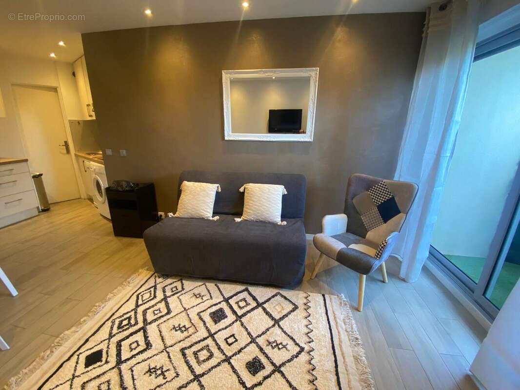 Appartement 26 m² à Mandelieu-La-Napoule  - photo 4