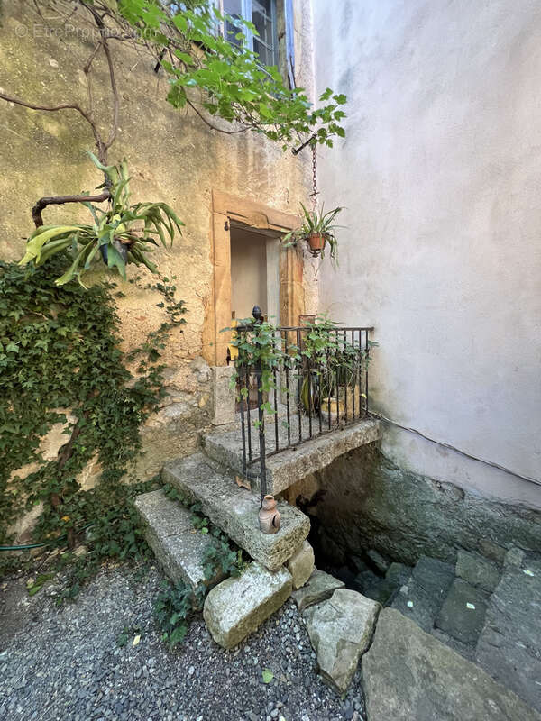 Maison à FERRALS-LES-CORBIERES