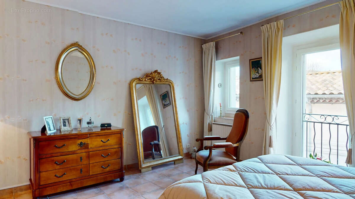 Maison à QUILLAN