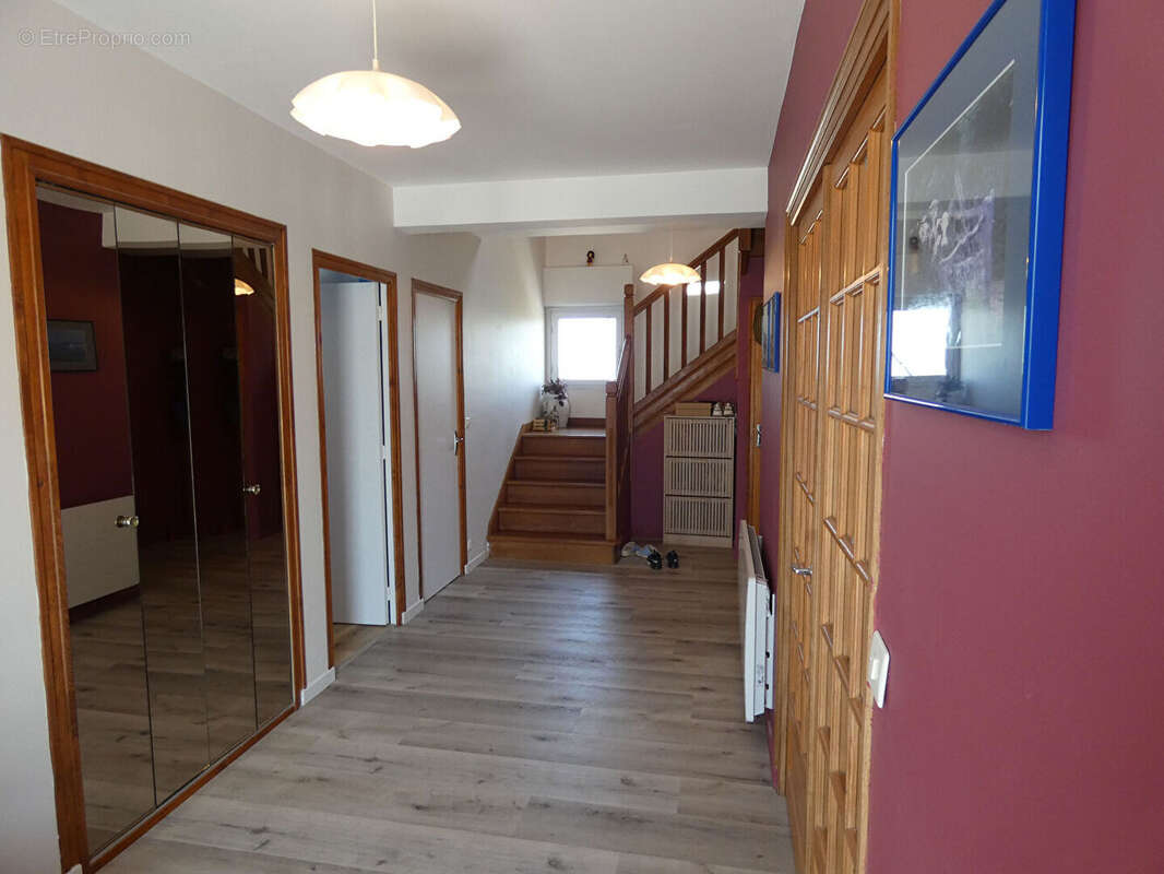 Maison Lanmeur 6 pièce(s) 185 m2 - photo 10