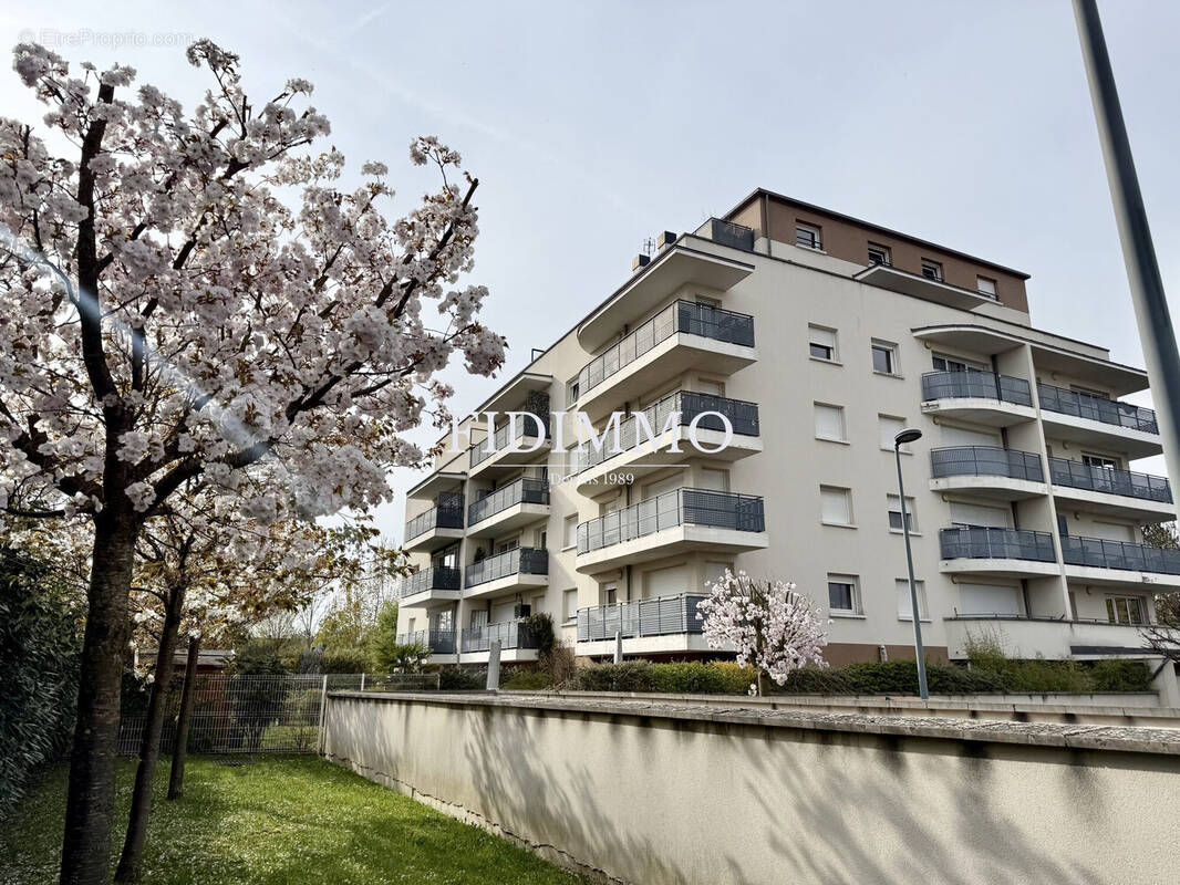 Appartement à CHENNEVIERES-SUR-MARNE