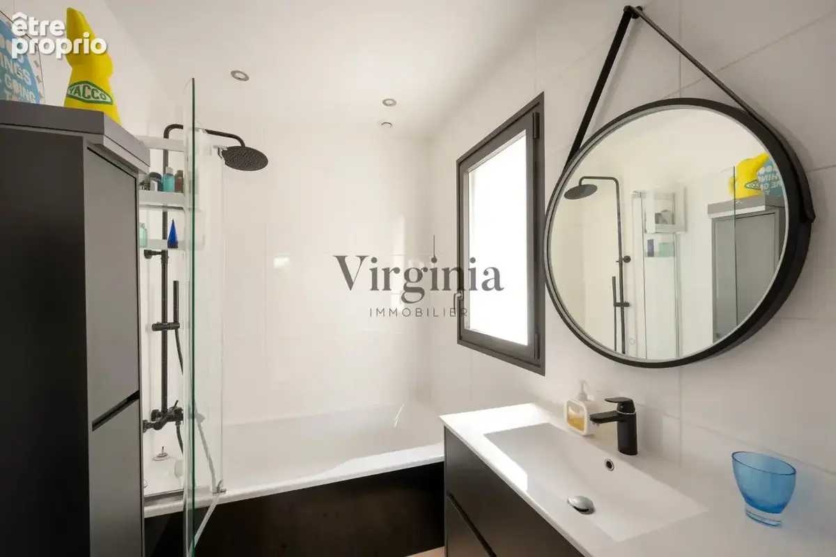 Propriété d'exception au coeur de Charentonneau - 350 m² habitables - Prestations ultra haut de gamme - Piscine intérieure - photo 14