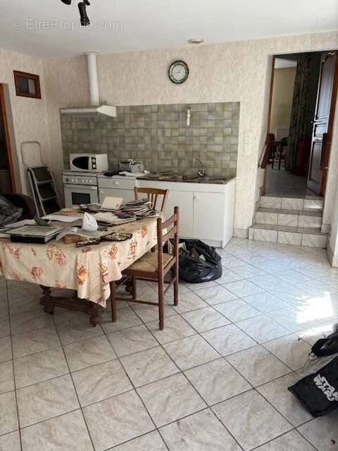 Maison à SAINT-VICTURNIEN