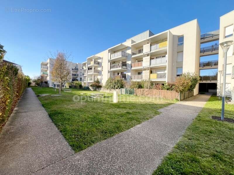 Appartement à VAULX-EN-VELIN