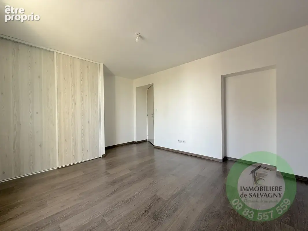 A vendre appartement T3 avec 2 parkings privatifs à Dommartin - photo 6