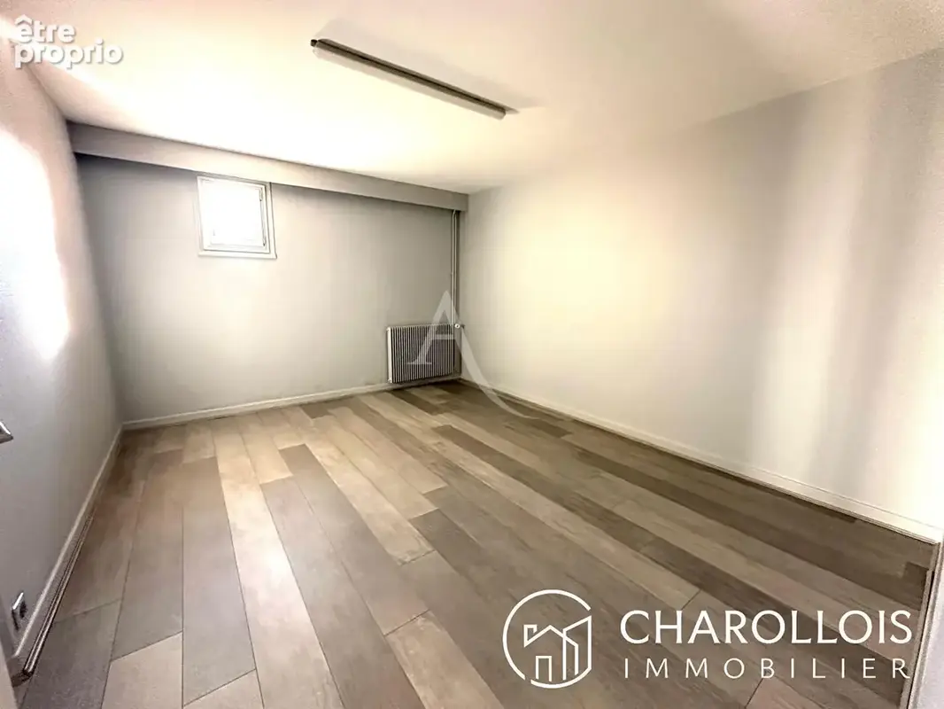 Belle maison rénovée  250 m²  6 chambres - charnay les mâcon - photo 13