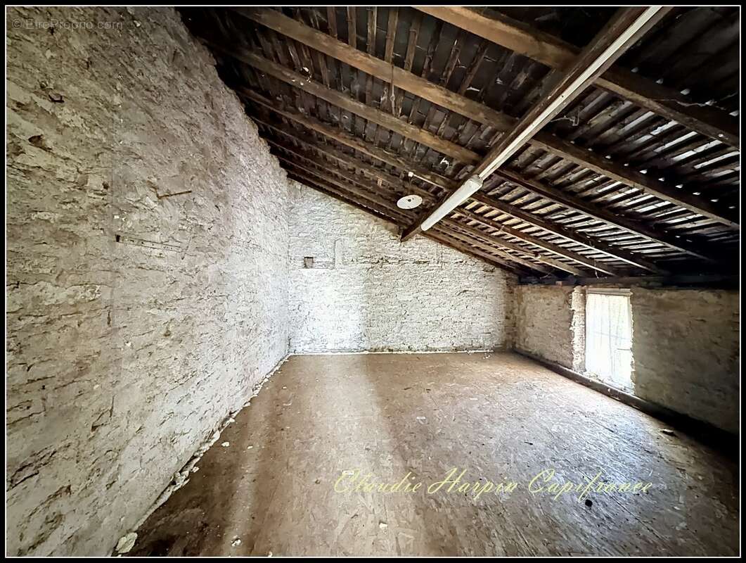 Maison à vendre 6 pièces PARTHENAY (79) - 4 Ch - parcelle d'environ 250 m² -proche centre ville - photo 12