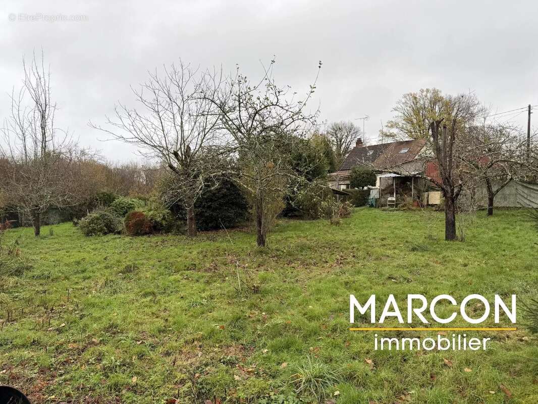 Maison à MOUTIER-MALCARD