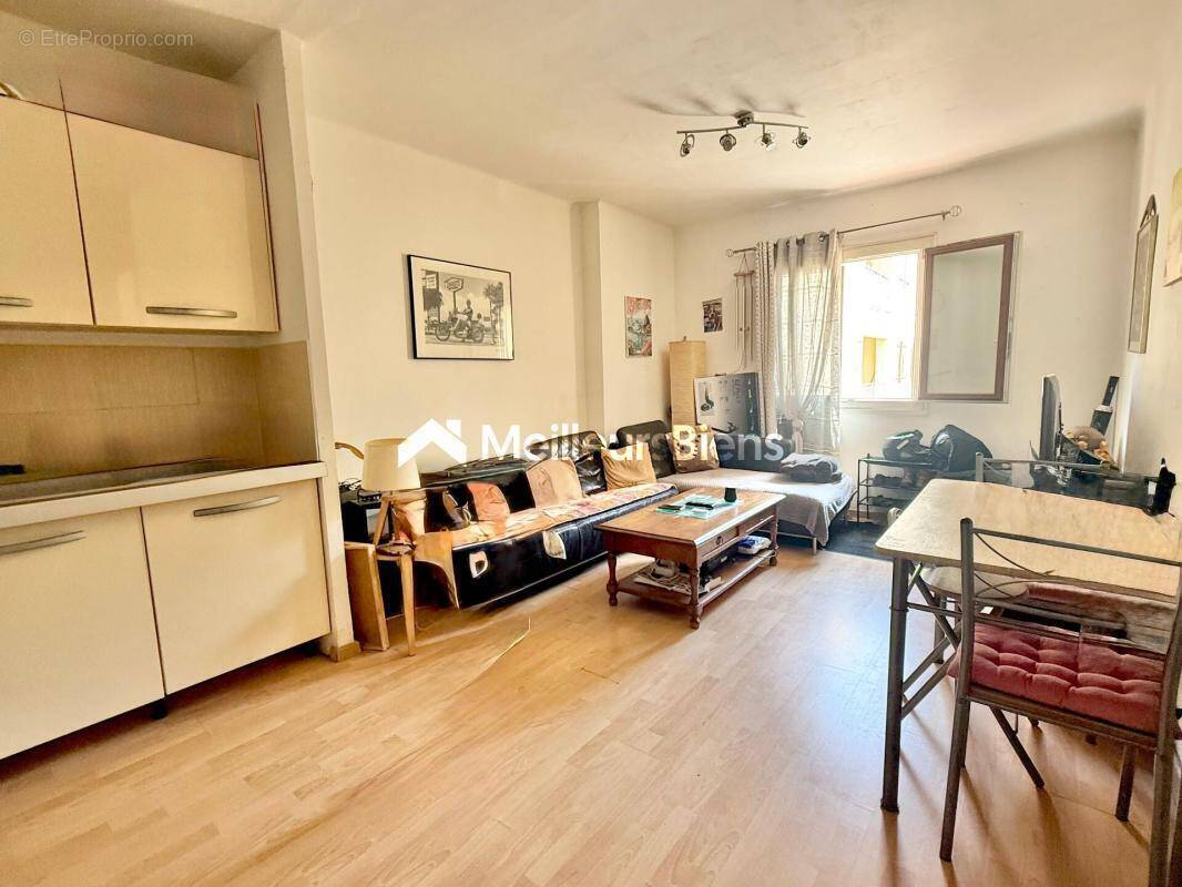 Appartement à FREJUS