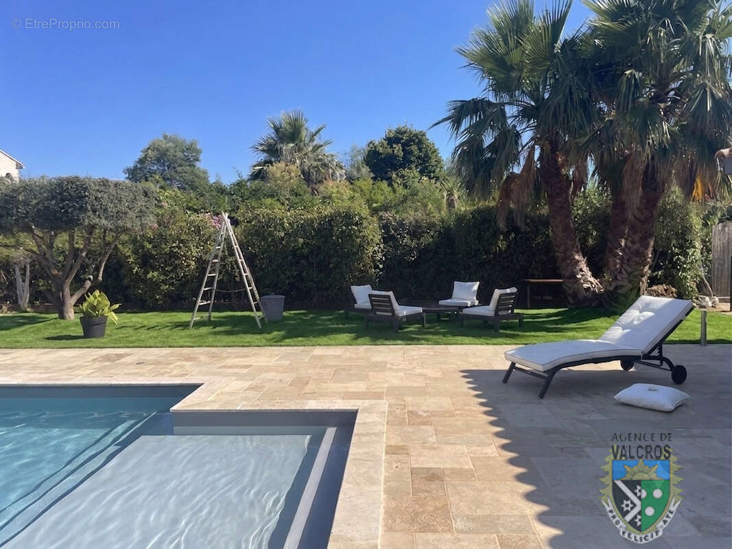 Villa de prestige avec piscine et pool house  a la londe les maures proche des plages - photo 8