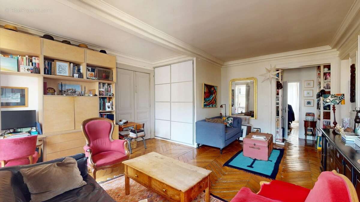 Appartement à PARIS-9E