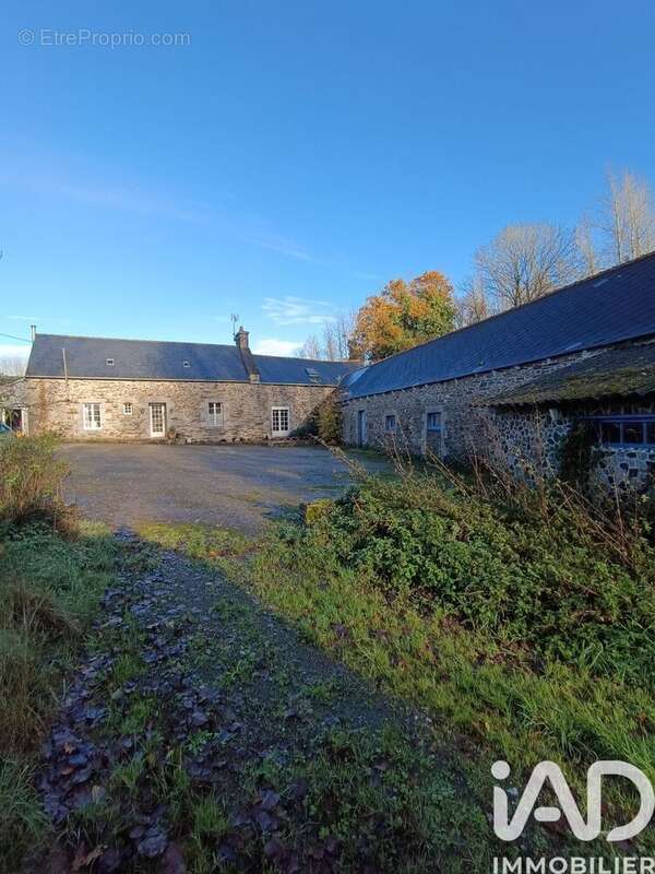 Photo 5 - Maison à LE HAUT-CORLAY