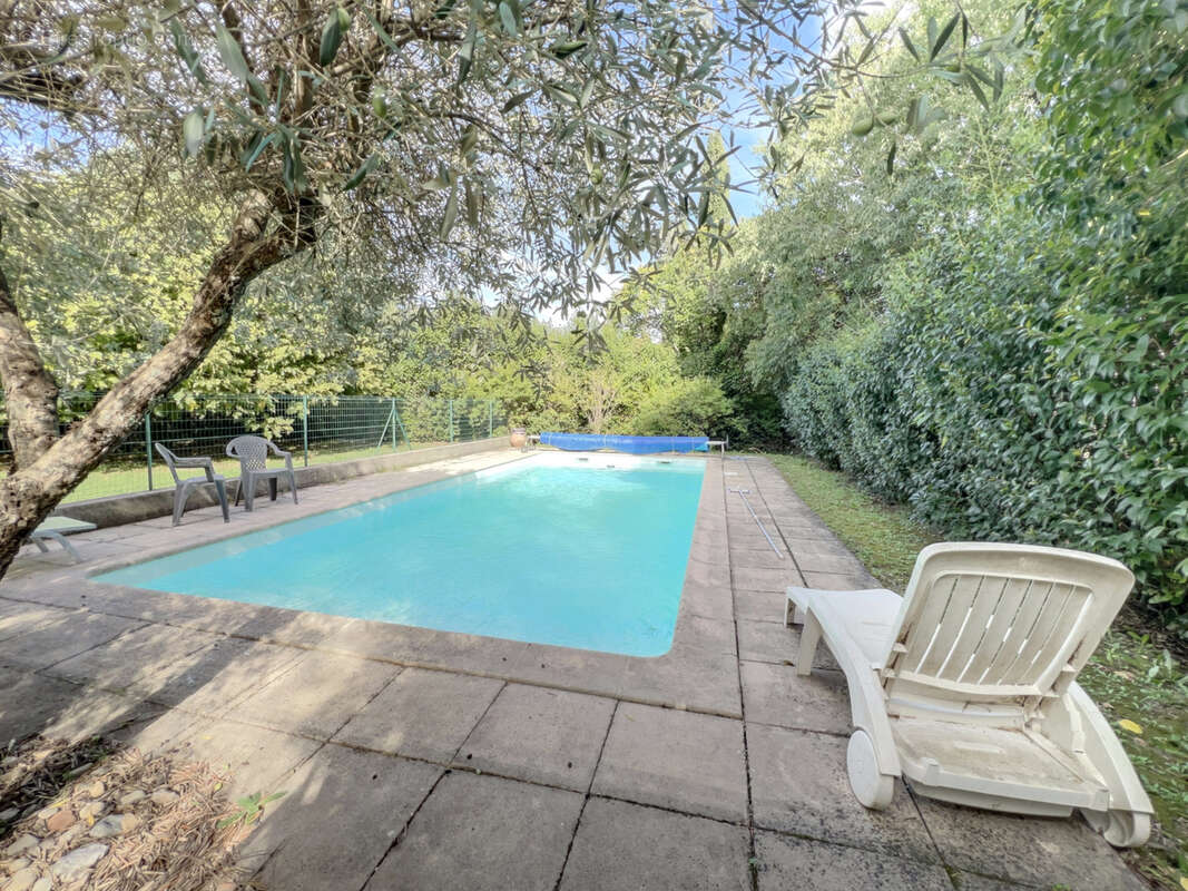 Maison à ORTHOUX-SERIGNAC-QUILHAN