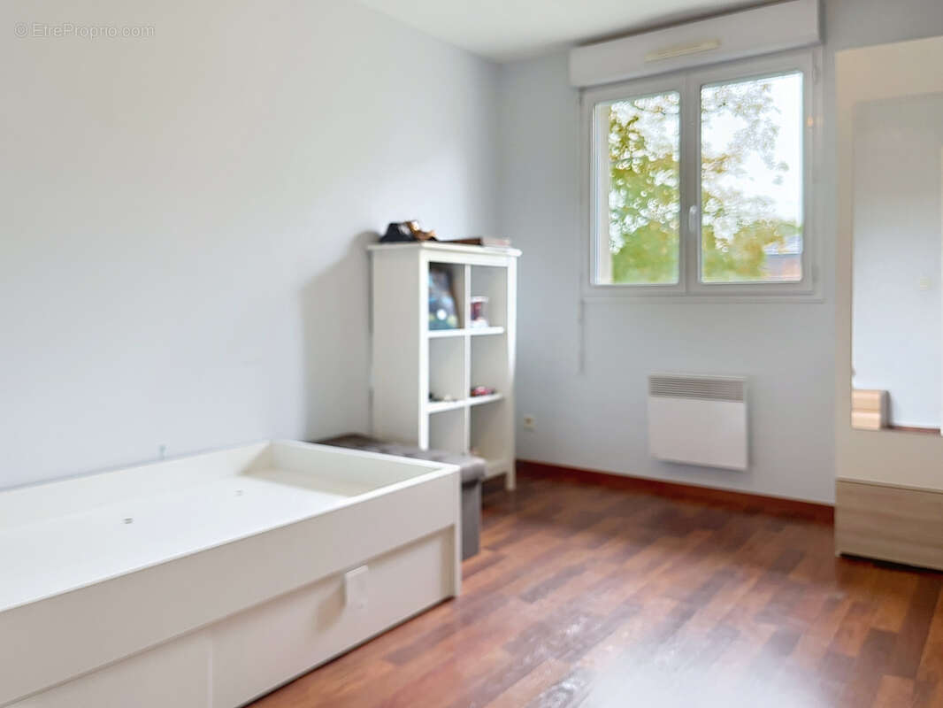 Appartement à CRANVES-SALES