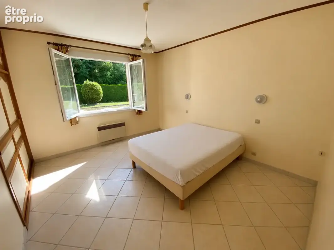 Maison 4 pièces - 129 m2 + dépendances - photo 7