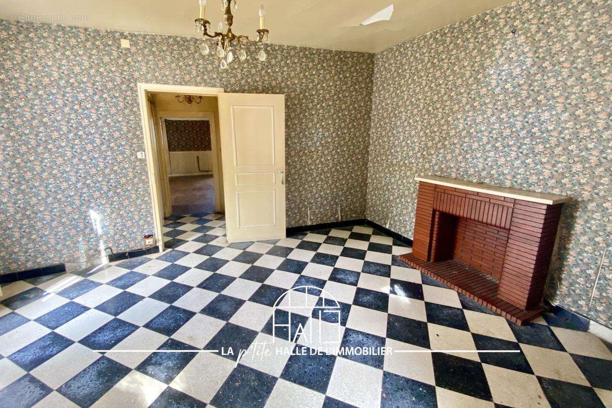 Maison à ROCHECHOUART