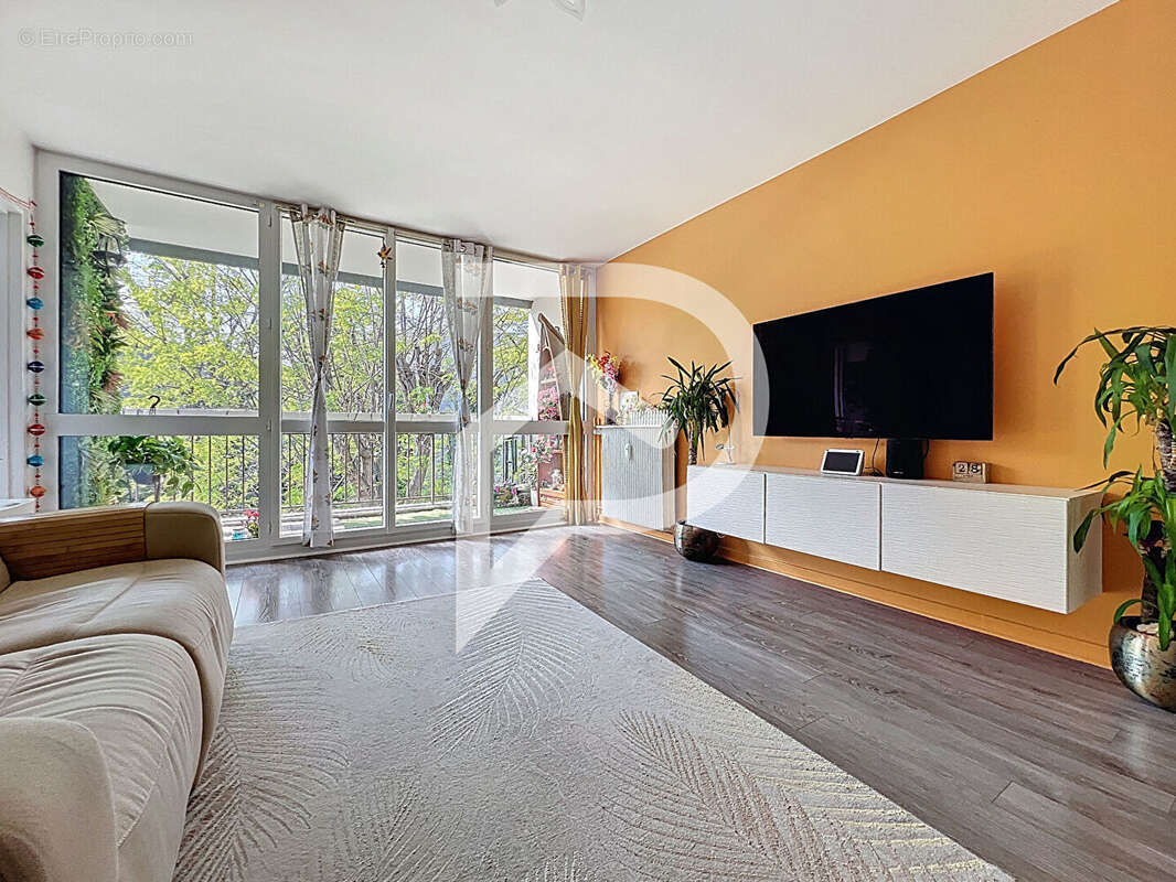 Appartement à GARCHES