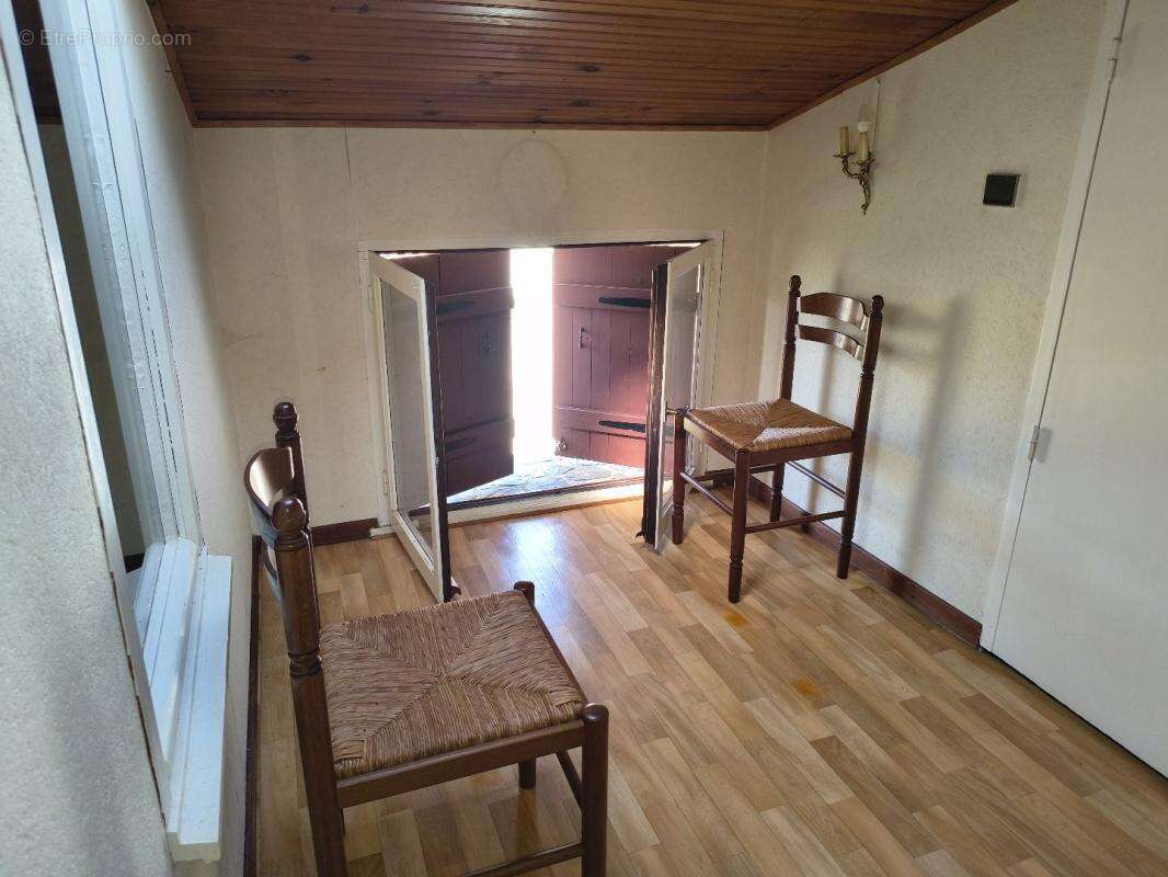 Maison à BELVIANES-ET-CAVIRAC