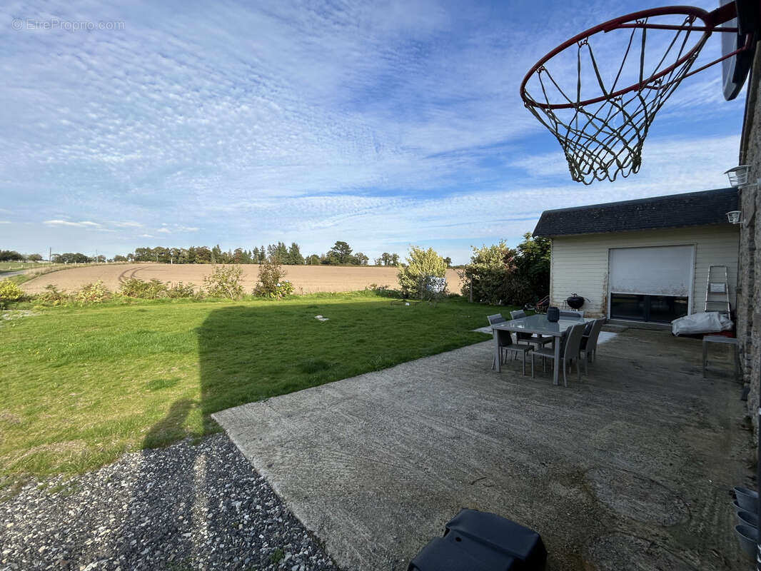 Maison à BUBRY