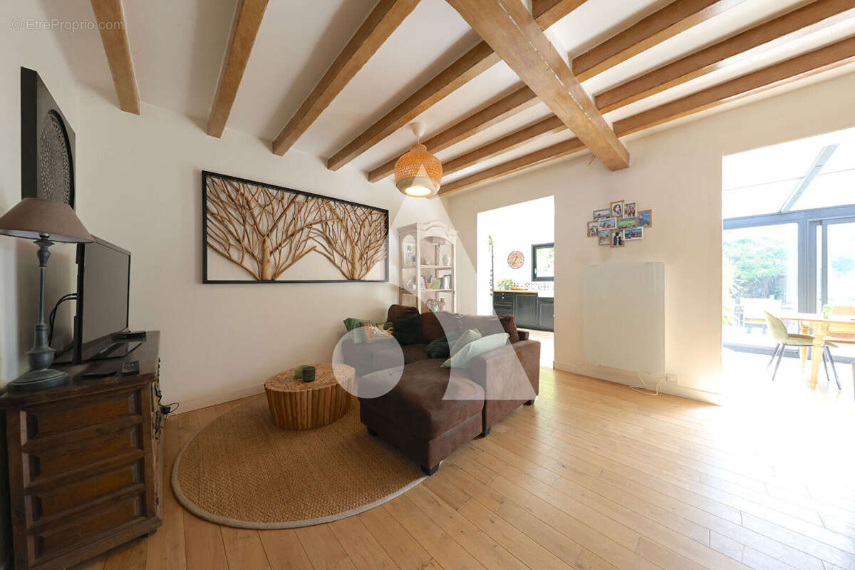 Maison à SOISY-SUR-SEINE