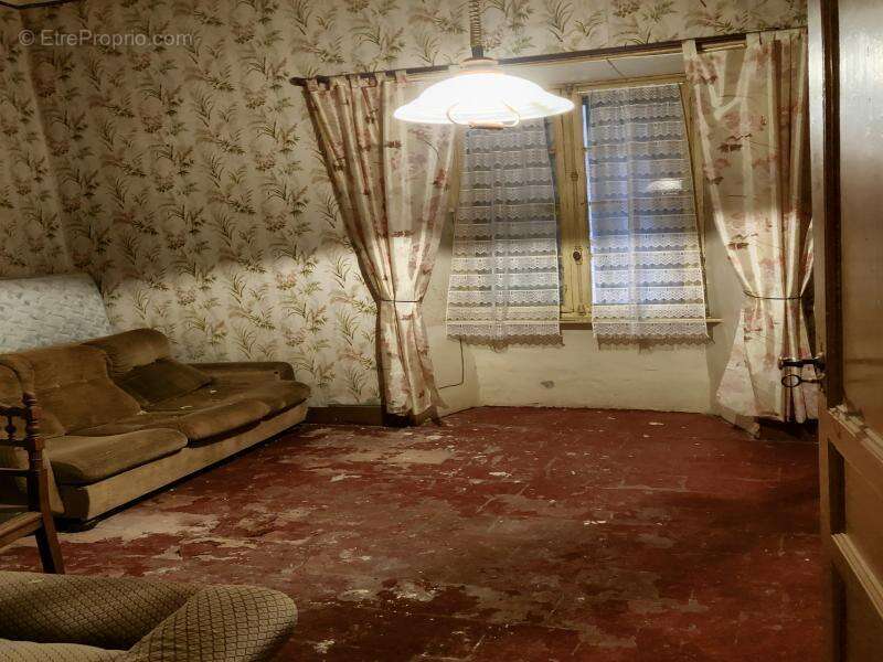 Maison à BIZE-MINERVOIS