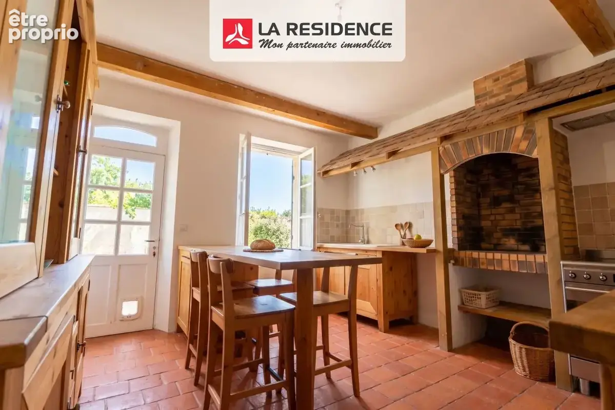 Maison 8 pièces 252 m² à vendre à Houdan (78550) - photo 3