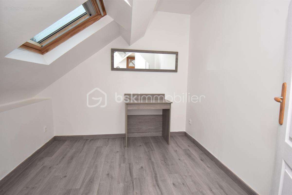 Maison à BERNAY-VILBERT