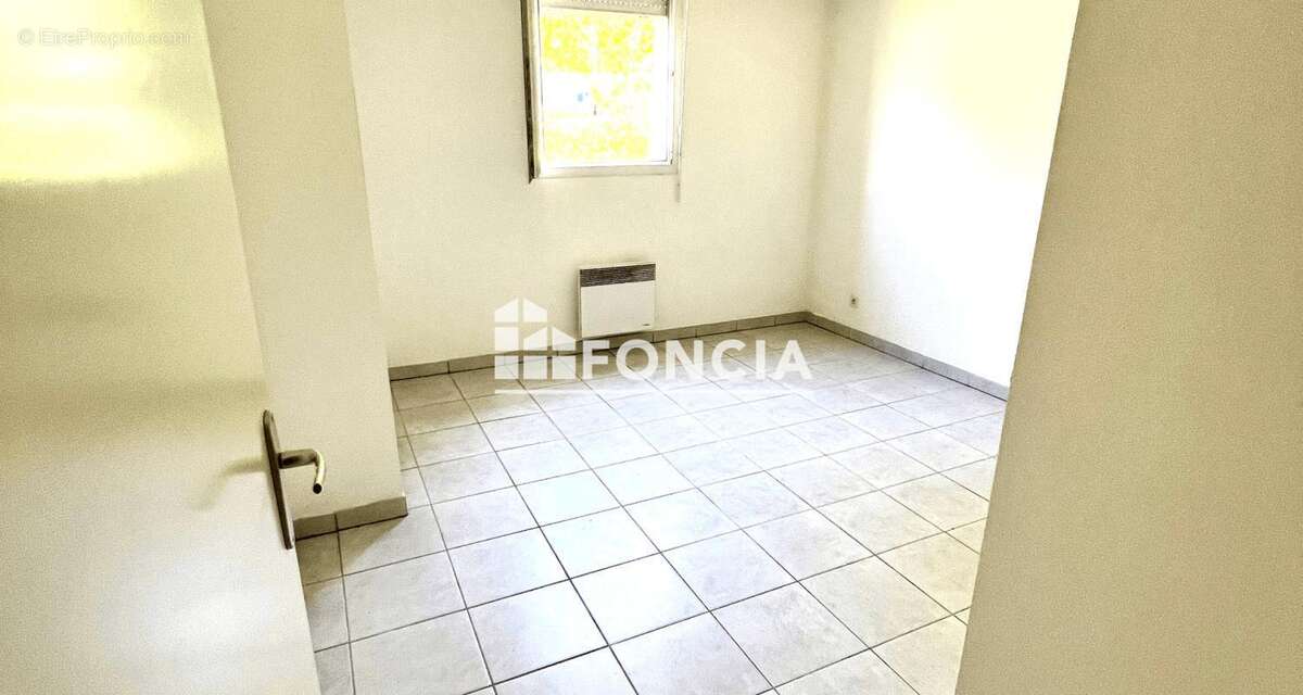 Exclusivite t3 de 60 m2 avec balcon et parking - photo 7