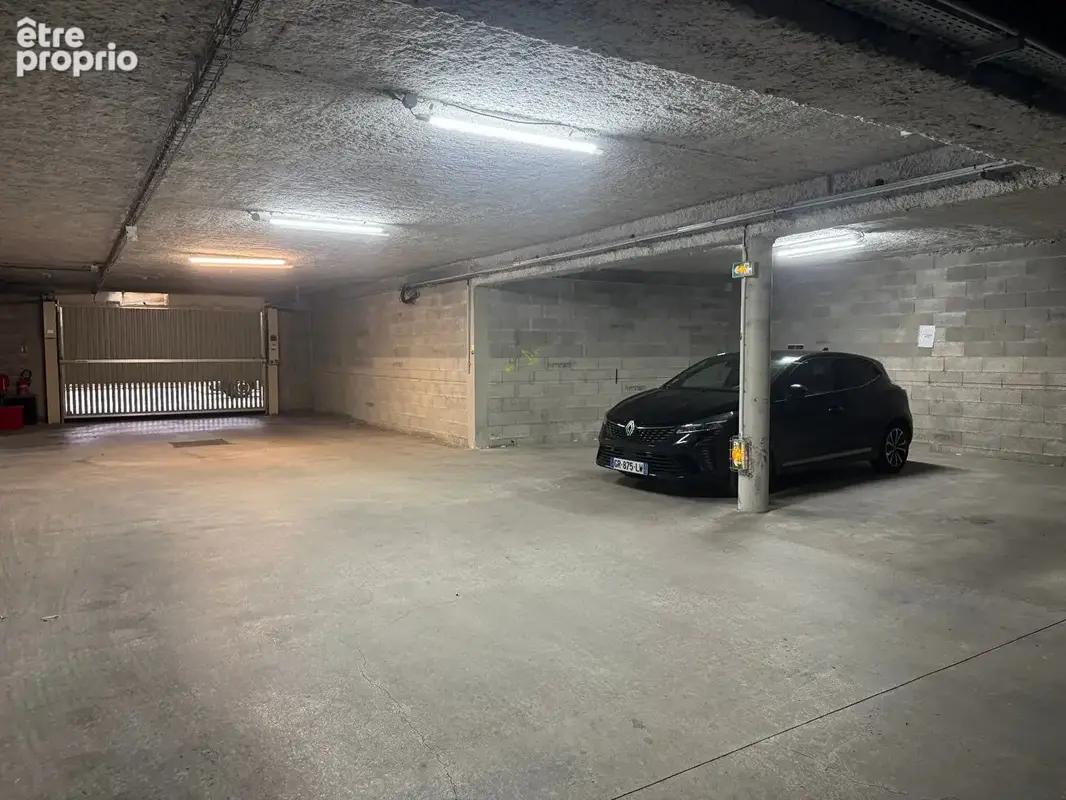 Appartement 108M² EGUILLES - PARKING 265 000 - photo 15